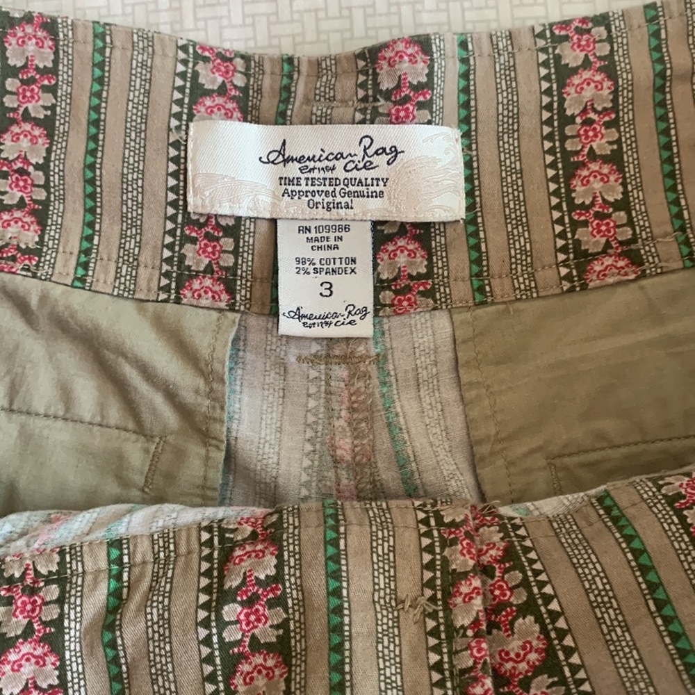 American Rag Cie Shorts 3 - Picture 2 of 3